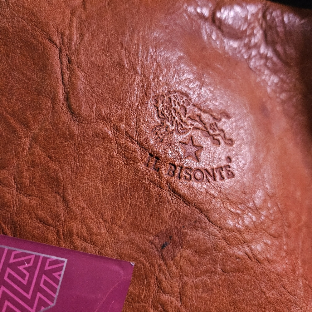 Il Bisonte Genuine Leather Crossbody In Warm Brown - Picture 3 of 10